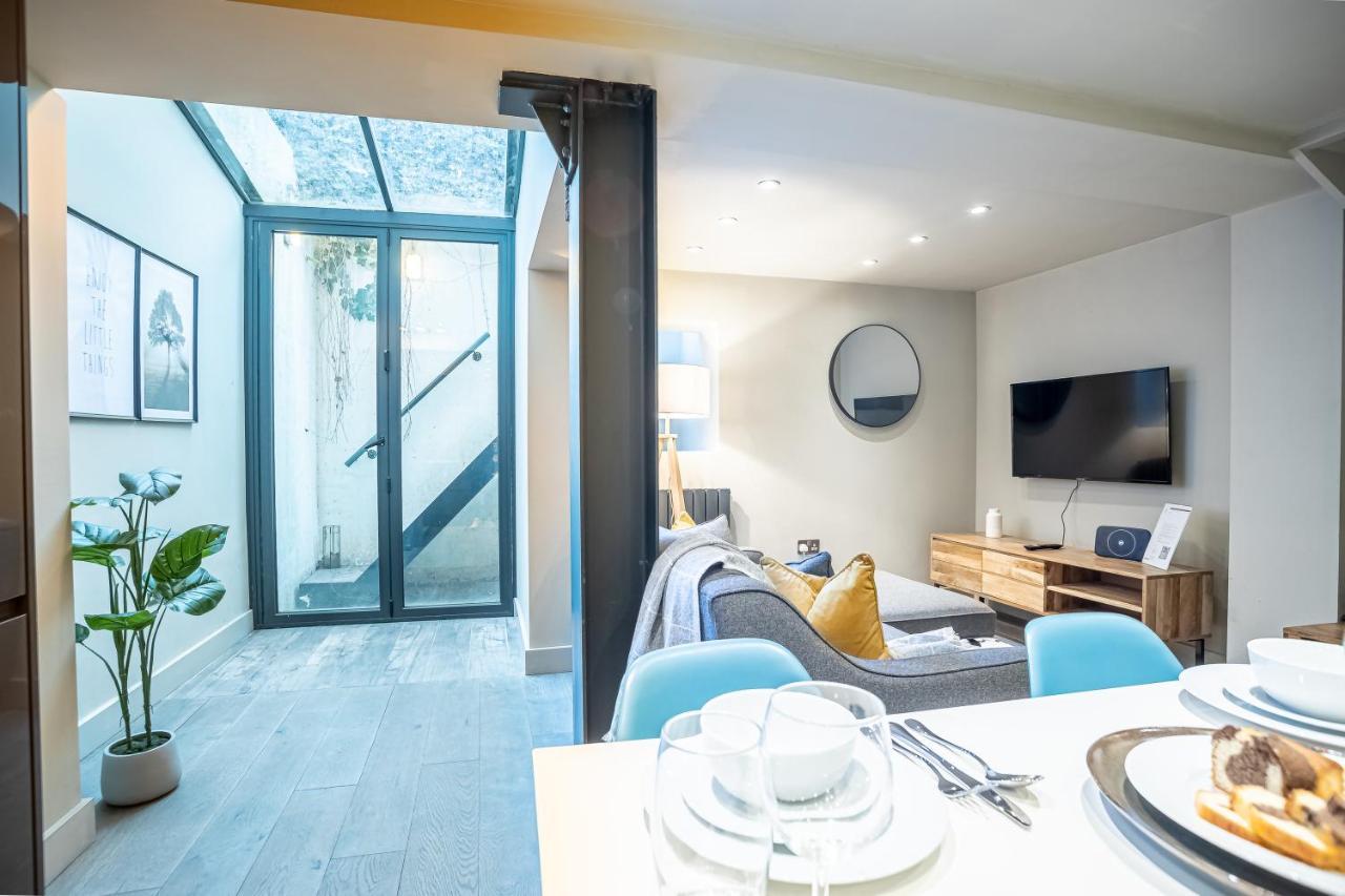 Modern Two Bedroom Apartment In Fulham By Sojo Stay Londres Extérieur photo